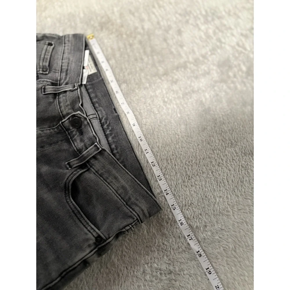 Levis used look
